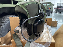 Load image into Gallery viewer, VIC-3 INTERCOM KIT NOS 5 CREW MCS FCCS HMMWV HUMVEE LMTV M1068 M998 M1123 M1151