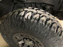 Load image into Gallery viewer, SOLD 1991 M998 HMMWV Four Door Soft Top (Lot#564)