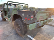 Load image into Gallery viewer, SOLD 2010 M1045A2 HMMWV (Lot#850)