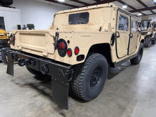 Load image into Gallery viewer, 2003 M1097A2 Humvee lot 1270 — photo 5
