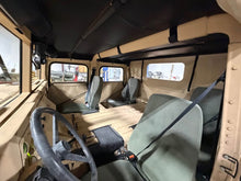 Load image into Gallery viewer, 2003 M1097A2 Humvee lot 1270 — photo 8

